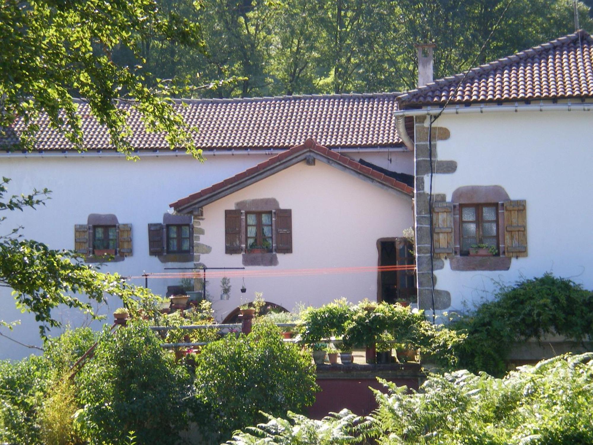 Hostal Venta San Blas Almandoz Exterior photo